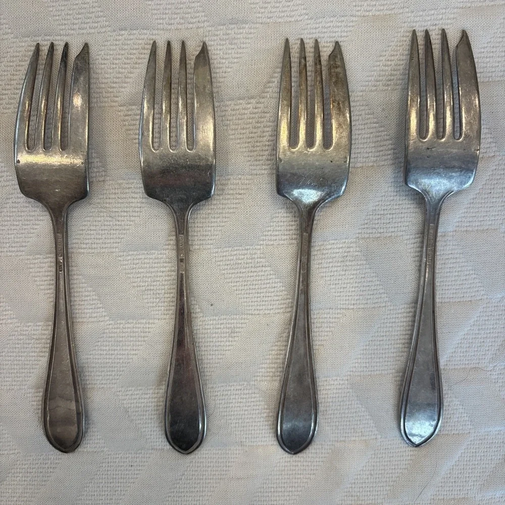 Vintage R Wallace Sectional Flatware Fork Lot (10)Dinner Forks Salad/Fish Forks